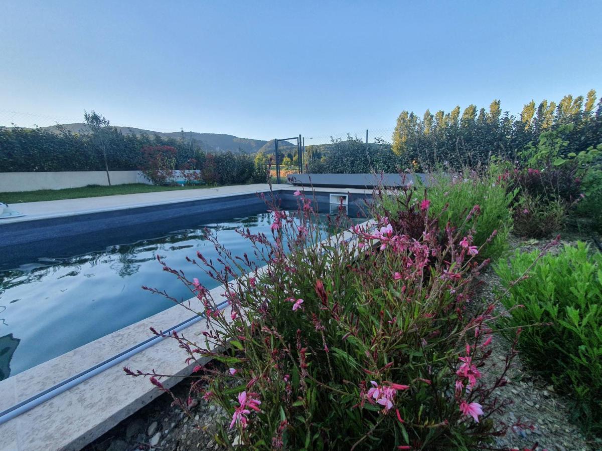 Onze Villa In Provence, Mont Ventoux, New Luxury Villa, Private Pool, Stunning Views, Outdoor Kitchen, Big Green Egg Malaucene Bagian luar foto