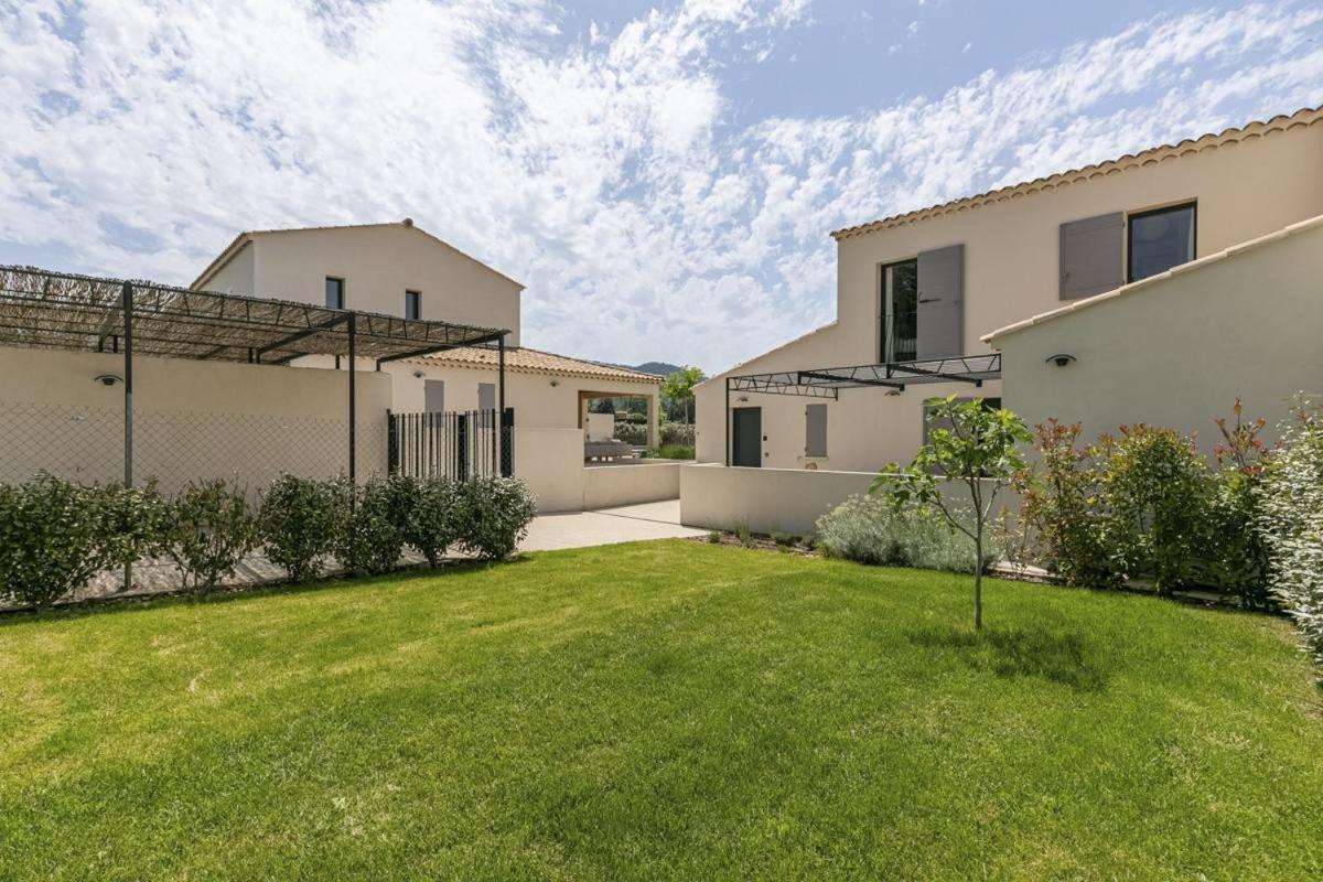 Onze Villa In Provence, Mont Ventoux, New Luxury Villa, Private Pool, Stunning Views, Outdoor Kitchen, Big Green Egg Malaucene Bagian luar foto